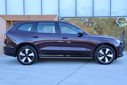 2025 Volvo
EX90 Plus Twin Motor