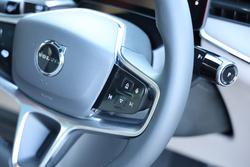 2025 Volvo
EX90 Plus Twin Motor