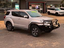 2020 ISUZU MUX LS-T