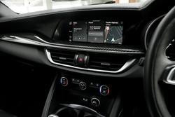 2022 Alfa Romeo Stelvio Quadrifoglio