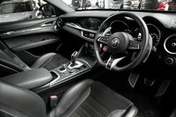 2022 Alfa Romeo Stelvio Quadrifoglio