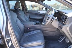 2024 Lexus
NX350 NX350 F Sport 2.4L T Petrol Automatic Wagon 2M01850 001