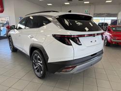 2026 HYUNDAI NX4 TUCSON HEV