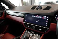 2021 Porsche Cayenne GTS