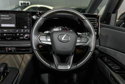 2024 Lexus LM350h Sports Luxury 2WD