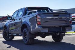 2026 Isuzu D-MAX BLADE