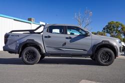 2026 Isuzu D-MAX BLADE