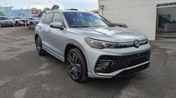 2026 VOLKSWAGEN Tiguan R-LINE