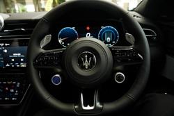 2026 Maserati Grecale 300HP HYBRID 4WD NERO TEMPESTA