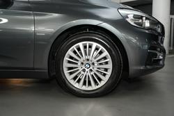 2016 BMW
2 Series 218i Luxury Line