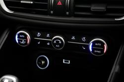 2021 Alfa Romeo Giulia Sport