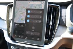 2025 Volvo XC90 Ultra B5 Dark