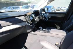 2025 Volvo XC90 Ultra B5 Dark