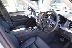 2025 Volvo XC90 Ultra B5 Dark