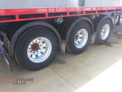 2015 Vawdrey 22 Pallet Flat Top