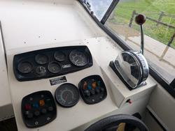 1982 HAINES HUNTER Cruiser