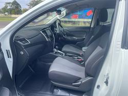 2022 Mitsubishi Triton