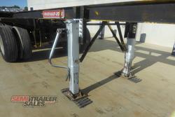 1986 Fruehauf 20FT Skel