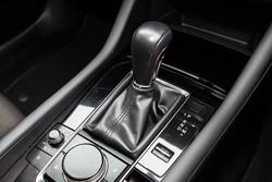 2020 Mazda 3 G20 Evolve