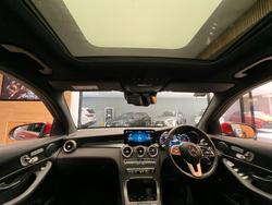 2022 MERCEDES-BENZ
GLC 300 4MATIC
