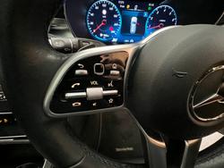 2022 MERCEDES-BENZ
GLC 300 4MATIC