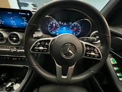 2022 MERCEDES-BENZ
GLC 300 4MATIC