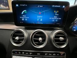 2022 MERCEDES-BENZ
GLC 300 4MATIC