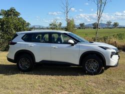 2026 NISSAN XTRAIL ST