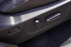 2023 Isuzu MU-X LS-T