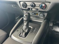 2025 Mazda BT-50 XS