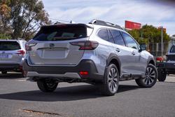 2025 Subaru Outback AWD Touring XT