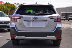 2025 Subaru Outback AWD Touring XT
