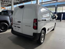 2025 PEUGEOT Partner Van MY25 PARTNER PRO SHT 1.2 PT AT8