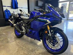 2025 YAMAHA YZF-R3 YAMAHA ROAD Blue