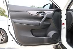 2016 NISSAN X-TRAIL ST-L (4x4)