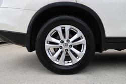 2016 NISSAN X-TRAIL ST-L (4x4)