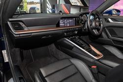 2019 Porsche 911 Carrera