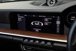 2019 Porsche 911 Carrera