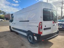 2024 Renault Master Pro 110kW
