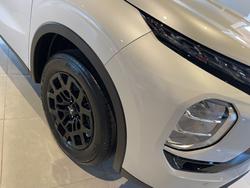 2026 MITSUBISHI Outlander LS