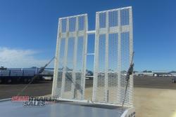 2003 Lusty 16 Pallet Dropdeck with Ramps