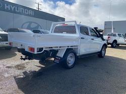 2023 ISUZU
                D-MAX SX