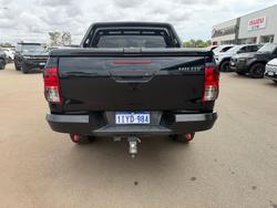 2020 Toyota Hilux Rugged X Black