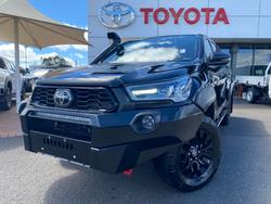 2021 Toyota Hilux 4x4 Hilux 4x4 Rugged X 2.8L T Diesel Automatic Double Cab 2U76940 001