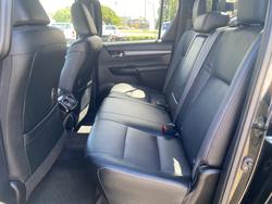 2021 Toyota Hilux 4x4 Hilux 4x4 Rugged X 2.8L T Diesel Automatic Double Cab 2U76940 001