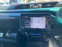2021 Toyota Hilux 4x4 Hilux 4x4 Rugged X 2.8L T Diesel Automatic Double Cab 2U76940 001