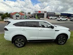 2026 Isuzu MU-X LS-T