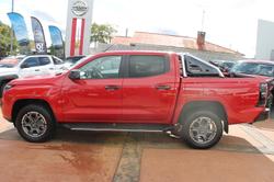 2026 Nissan Navara ST-X