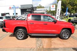 2026 Nissan Navara ST-X