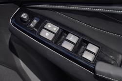 2025 Isuzu
MU-X LS-T